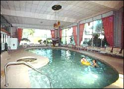 ShoreWay Acres Resort Inn